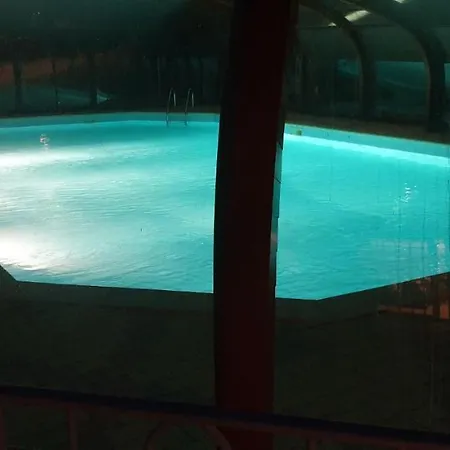 Chalet Zinnia Pour 6 - Prix Weekend شاليه Blavignac